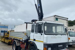 Iveco 135.17 gru + rib