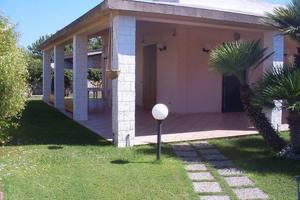 Villetta a 300m dal mare, 8 posti letto, Marza