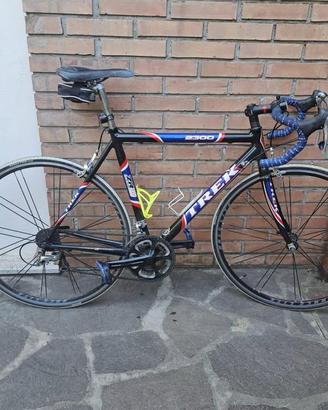 Trek 2300 – Bici da corsa telaio alluminio
