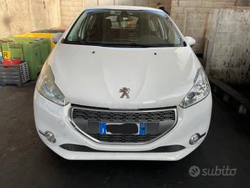 PEUGEOT 208 2012 PER RICAMBI