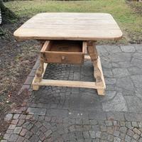 Tavolo antico da stube primo 800