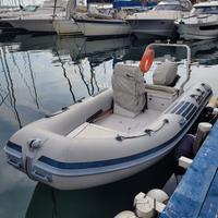 Gommone da pesca 5 m 40 cv