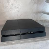 PlayStation 4 (prezzo trattabile)