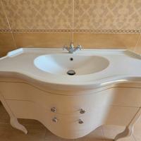 Vasca da Bagno con mobile 