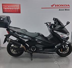 Yamaha TMAX 530 SX