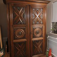 armadio / Stipone di fine 700