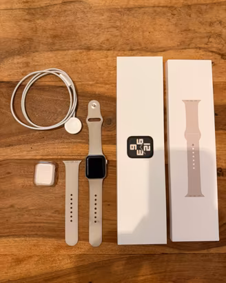 Apple Watch SE (2^ Generazione) 40mm Galassia GPS