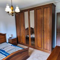 CAMERA DA LETTO IN NOCE MASSICCIO CLASSICA