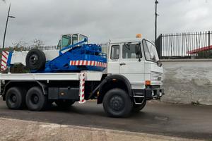 Iveco 330 6x6 autogrù 40t