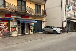 Locale commerciale 50 Laura di Paestum