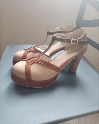 Sandalo vintage con tacco