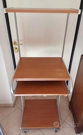 Tavolo mobiletto portagiochi / portacomputer