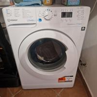 Lavatrice Indesit come nuova