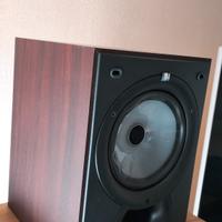 KEF Q 15