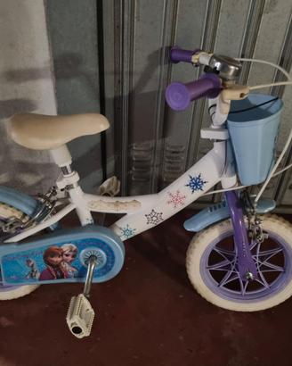 bici bambina(Elsa e Anna) con cestino - usata