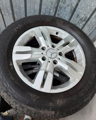 Cerchi originali Mercedes-Benz a 5 doppie razze