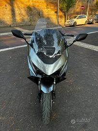 Honda Forza 750