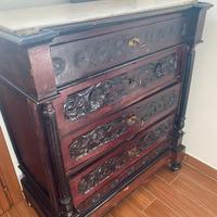 Cassettiera antica quattro cassetti