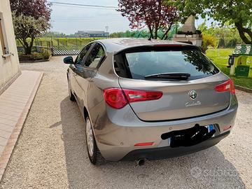 Alfa Romeo Giulietta 2012