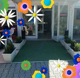 Si vende attività di bar