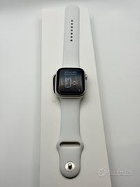 Apple Watch 8 45mm