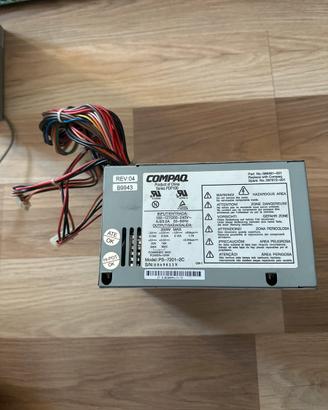 Lotto pc vintage retrocomputing (da testare)