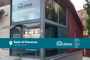Immobile in asta di 635 m² con più di 5 locali e b