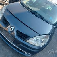 Disponibili ricambi usati renault megane scenic an