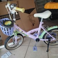 prima bici bambina con rotelle