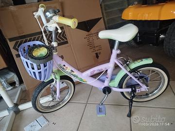 prima bici bambina con rotelle