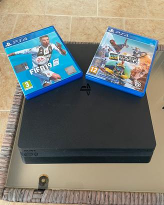 Play Station 4