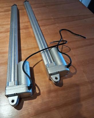 ATTUATORI LINEARI 12 VOLT 300 KG