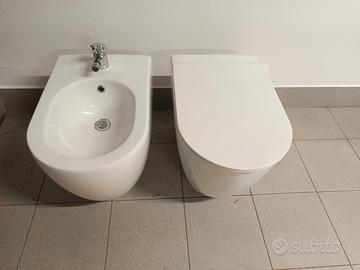 Coppia di sanitari