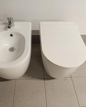 Coppia di sanitari