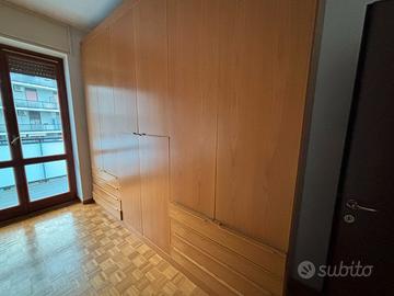 Armadio, scrivania e 2 letti (anche singolarmente)