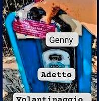 Adetto distribuzione volantini affissioni locandin