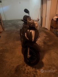 Beverly 300 led