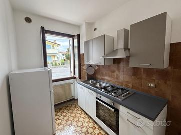 3 LOCALI A VITTORIO VENETO