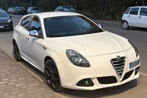 alfa romeo giulietta TRATTABILE