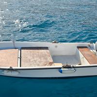 Barca per svago e pesca con yamaha 20hp