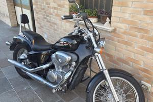 Honda Shadow vt 600
