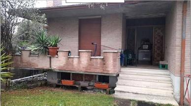 Immobile in asta di 147 m² con 5 locali a Cassola