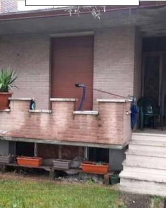 Immobile in asta di 147 m² con 5 locali a Cassola