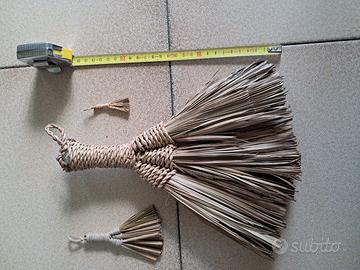 Scopa da forno a legna di Palma nana fatte a mano