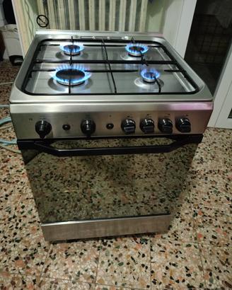 cucina gas Indesit