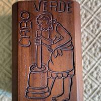 Portaoggetti in legno