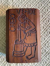 Portaoggetti in legno