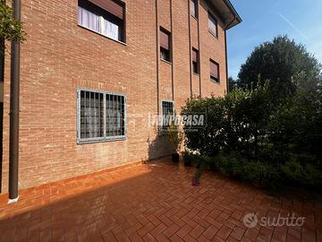 TRILOCALE AL PIANO TERRA CON DOPPIO GIARDINO