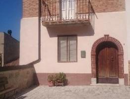 Immobile ristrutturato con garage