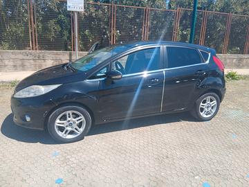 FORD Fiesta 5ª serie - 2010